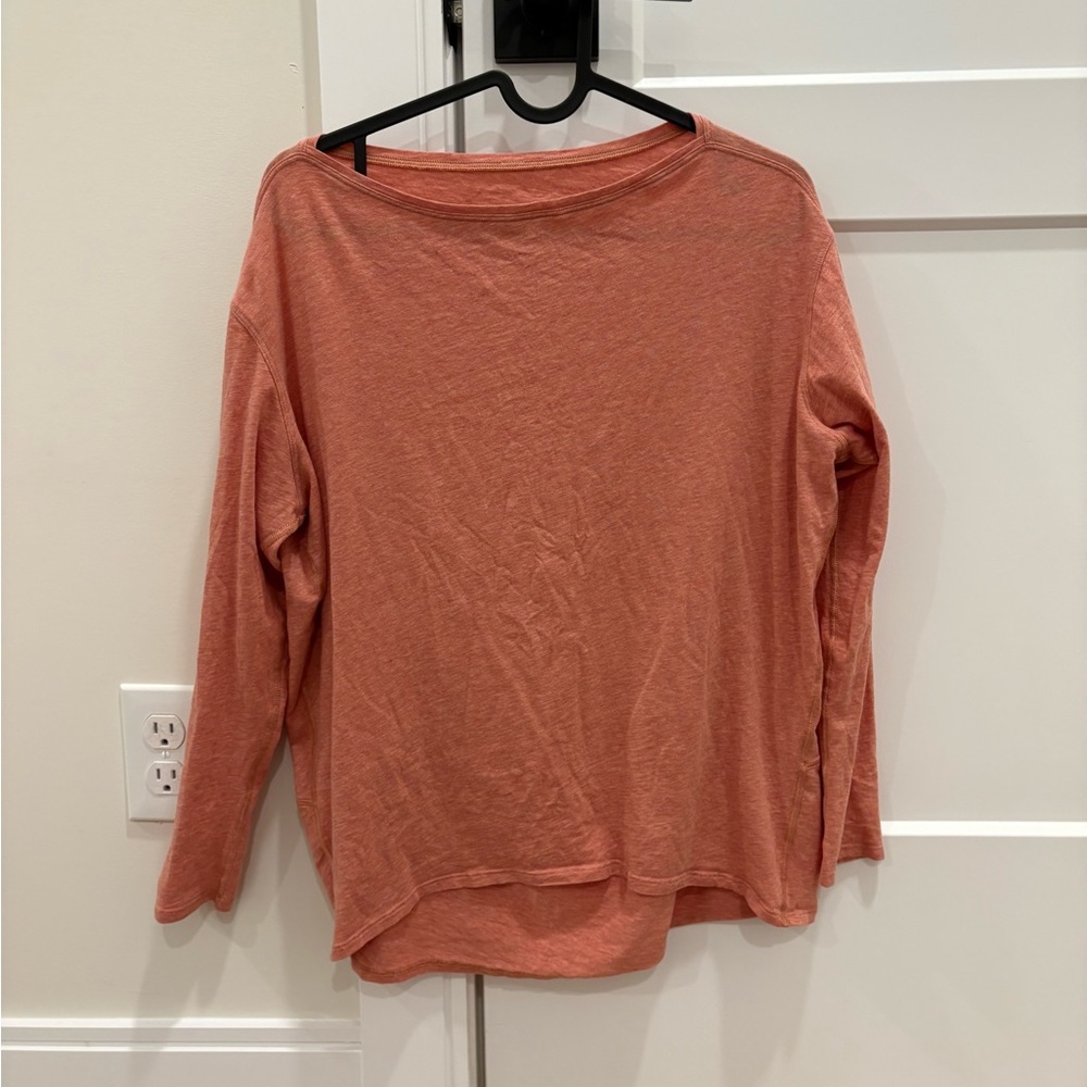 Lululemon Athletica Back In Action Long Sleeve - Picture 2 of 6
